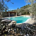 La Maison Dans L'olivette بيت للعطل أوريزون