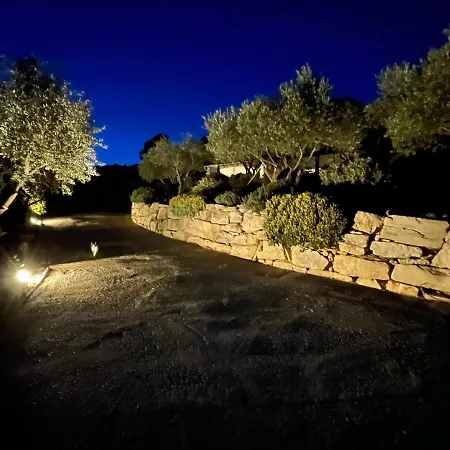 La Maison Dans L'olivette * オレゾン