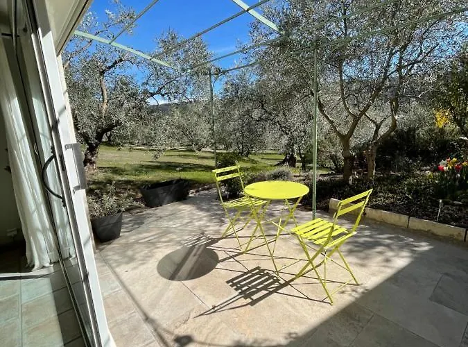 La Maison Dans L'olivette * Oraison