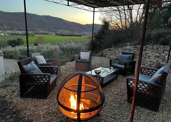 La Maison Dans L'olivette * Oraison