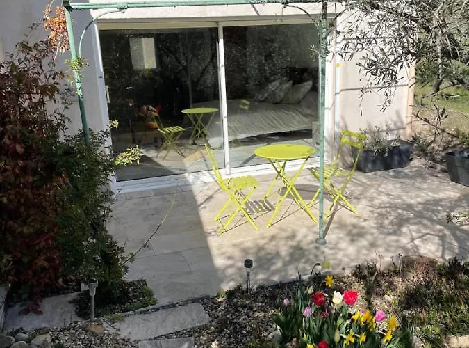 La Maison Dans L'olivette Hébergement de vacances