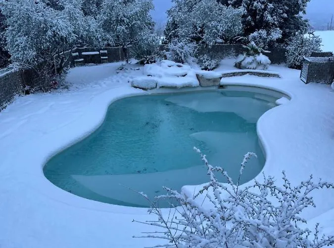 La Maison Dans L'olivette * Oraison
